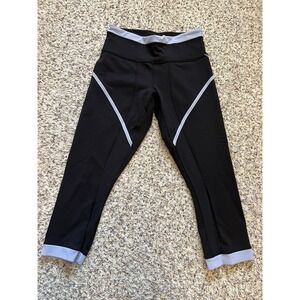 Lululemon Athletica Yoga Leggings Size 6 Black/lilac Capri Nylon/Lycra Spandex